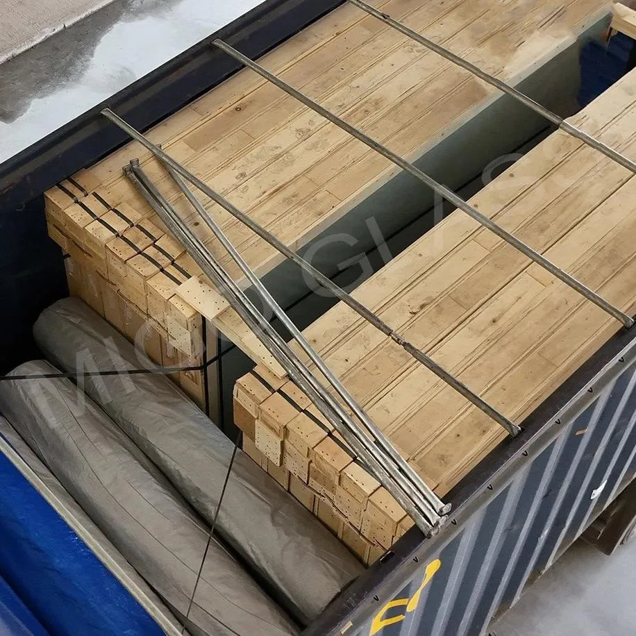 padel court glass packing